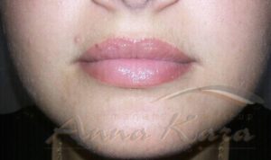 رنگ رژ لب دائم برای پوست رنگ پریده